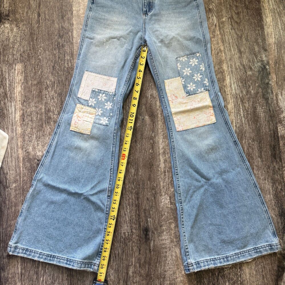 Wrangler x Billabong Womens Bell Bottom Jeans Blue Patchwork Denim- size 26 - Picture 7 of 10